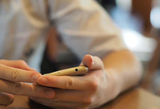 オンラインカジノの利用疑惑がある際の対処方法