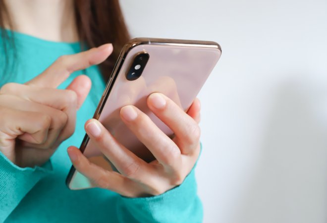 隣人による自宅の覗き被害は探偵に相談