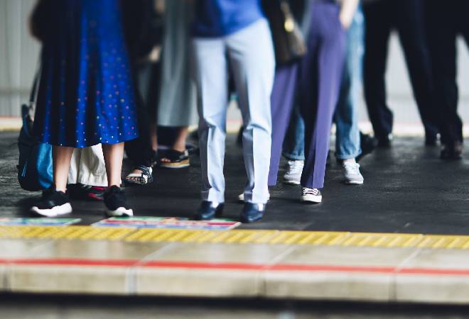 同窓会に向けた同級生の人探し利用できる探偵調査｜探偵の人探しが有効な理由