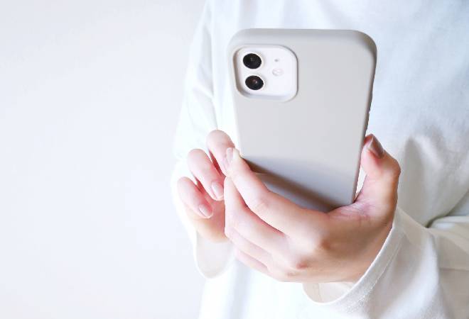 消されたLINEトーク履歴は夫の不倫のサイン？トーク復元の難しさと課題