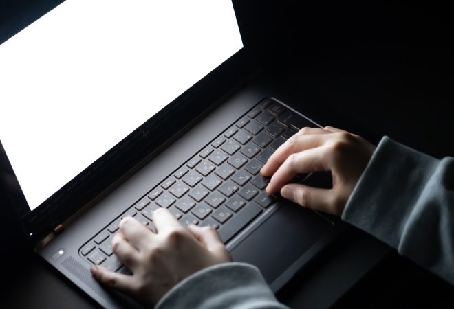 シェアハウス内での盗撮疑惑を放置するリスク