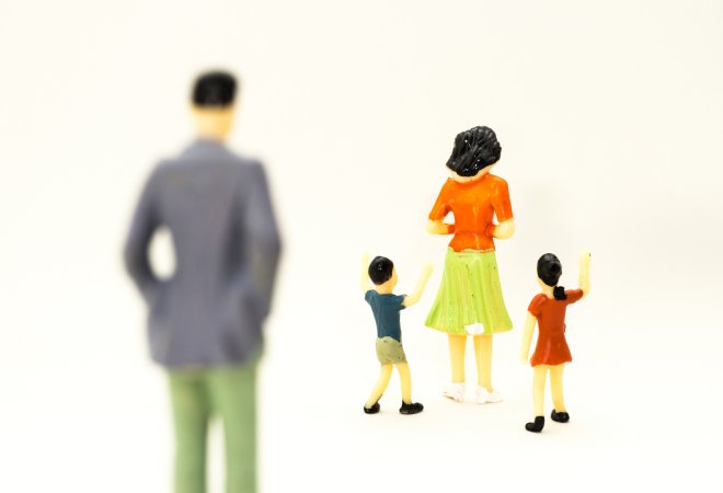 「実子誘拐」とは?