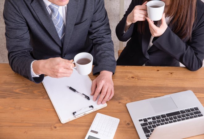 職場で浮気は起こりやすい?