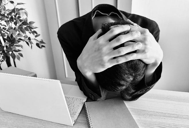 休職代行とは｜会社側の休職対応との違い。