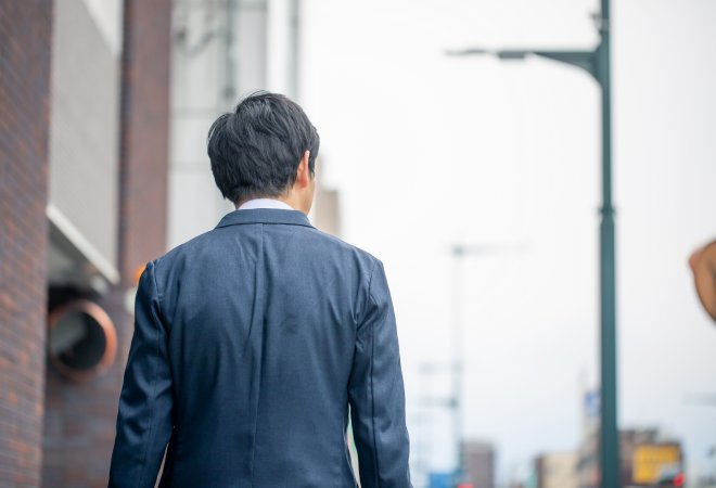 見えない場所で起きている、外回り営業の寄り道。